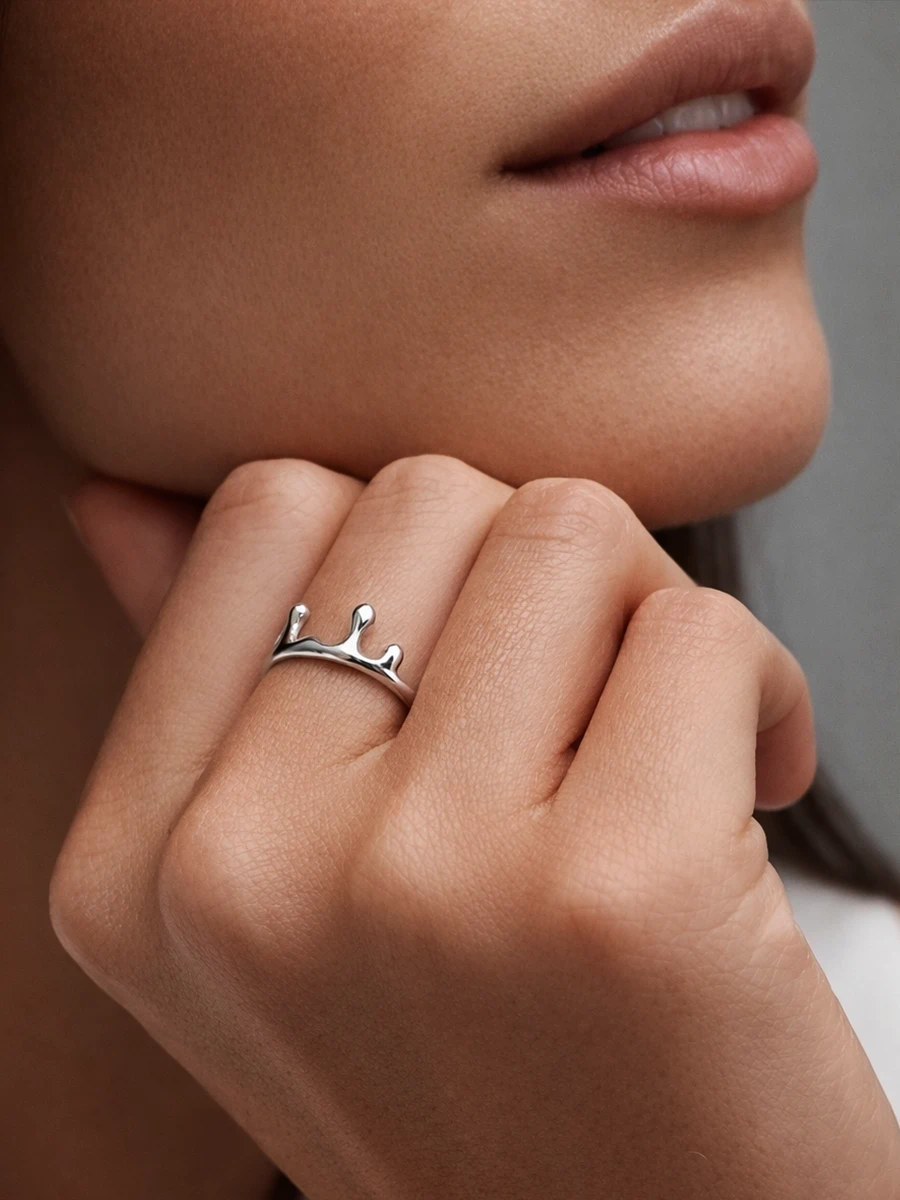 На модели 02